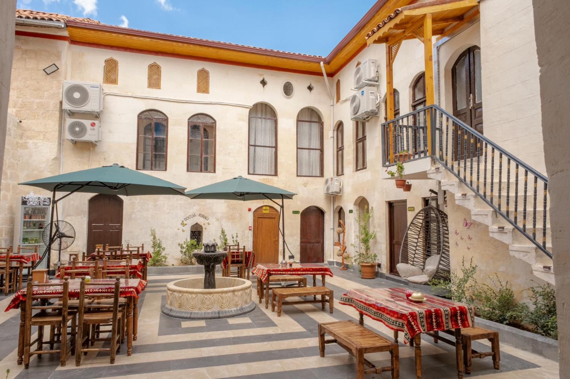 Dostlar Konagi Hotel Sahinbey Exterior photo