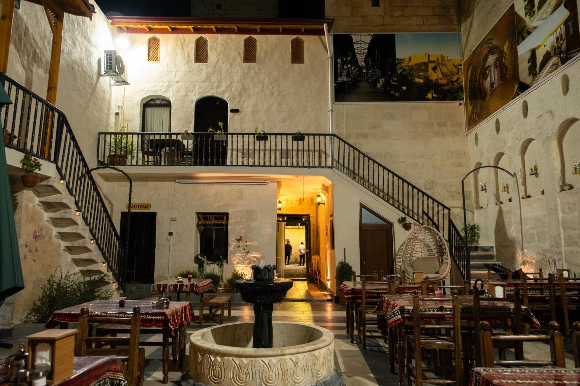 Dostlar Konagi Hotel Sahinbey Exterior photo