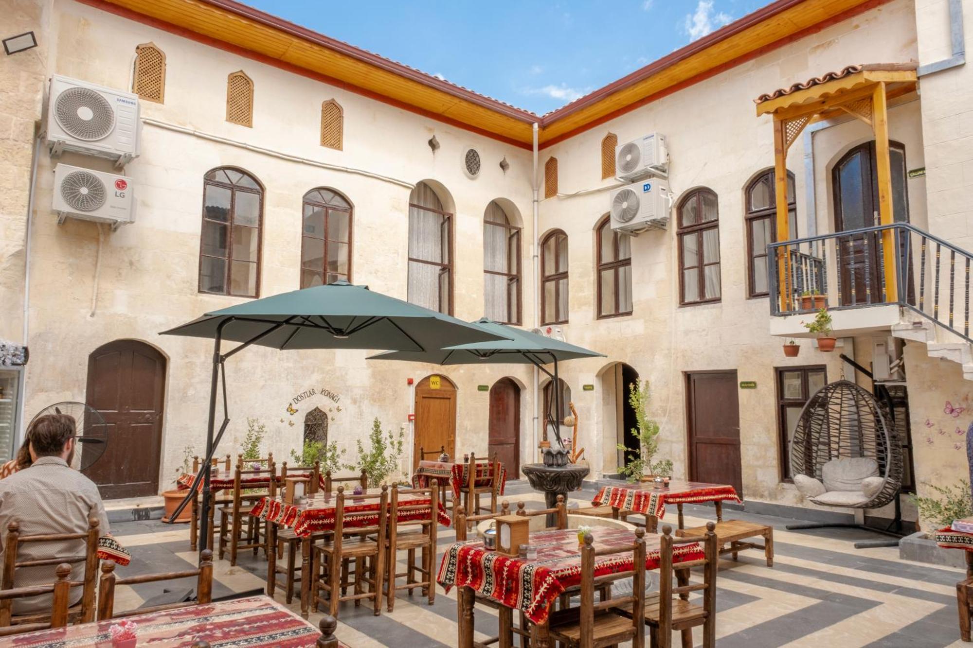 Dostlar Konagi Hotel Sahinbey Exterior photo